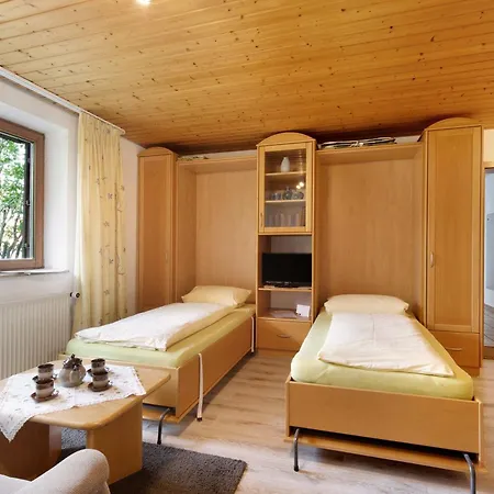 Appartement Im Foersterhaus Lonsee