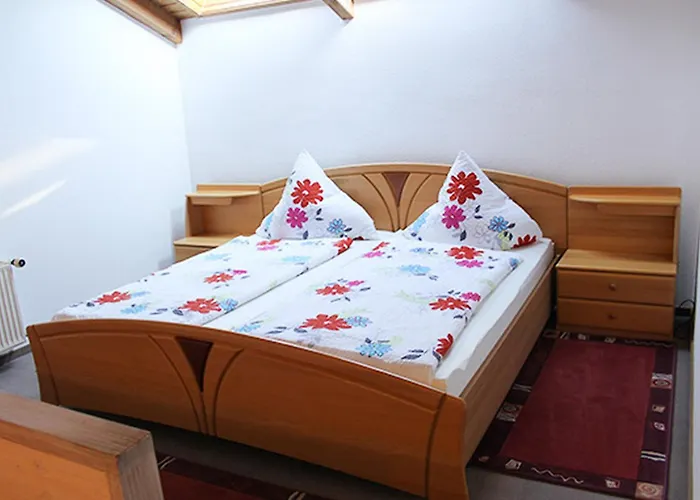 Im Foersterhaus Апартаменты Lonsee